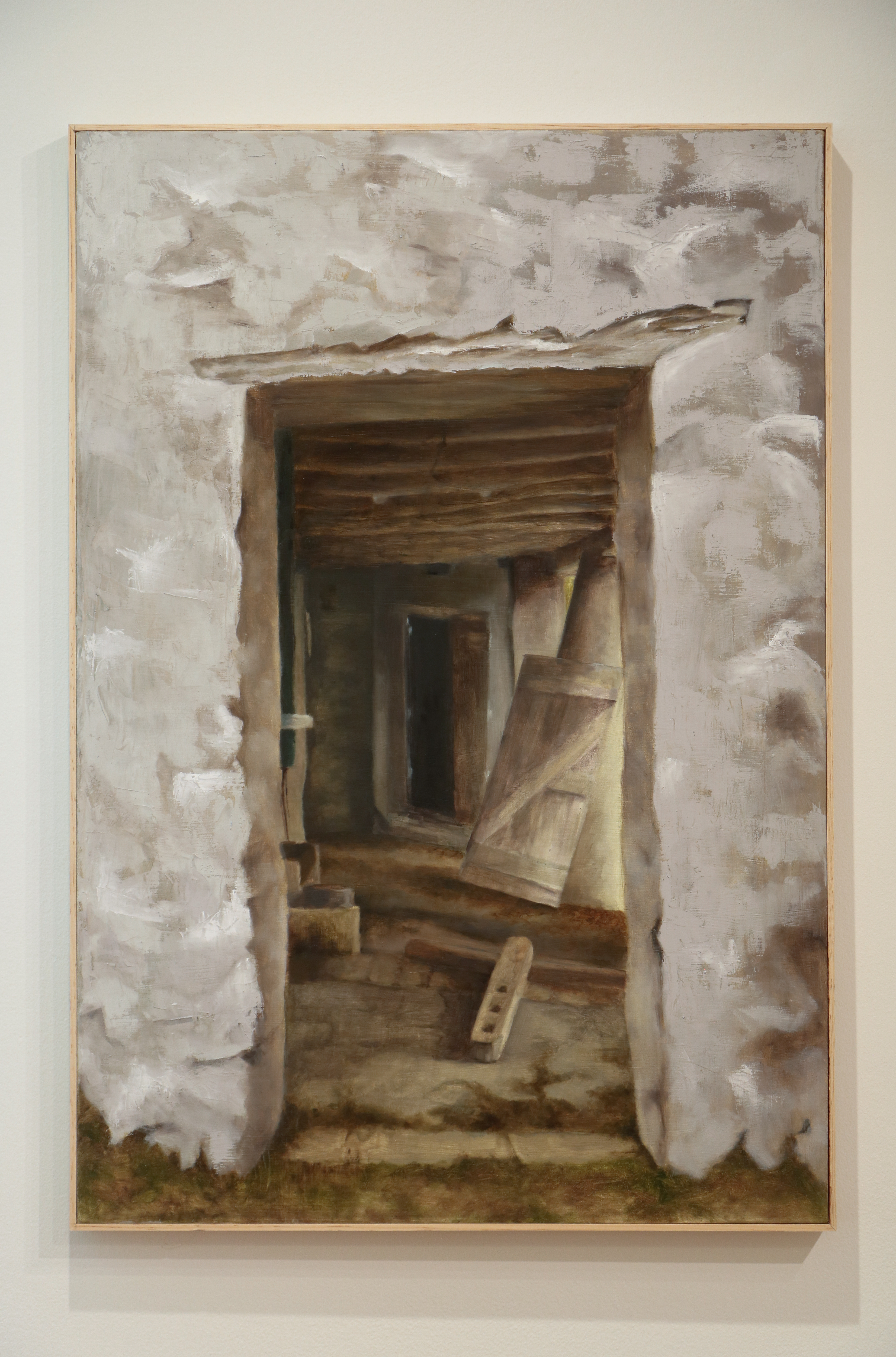 Painting of an abandoned barn doorway.